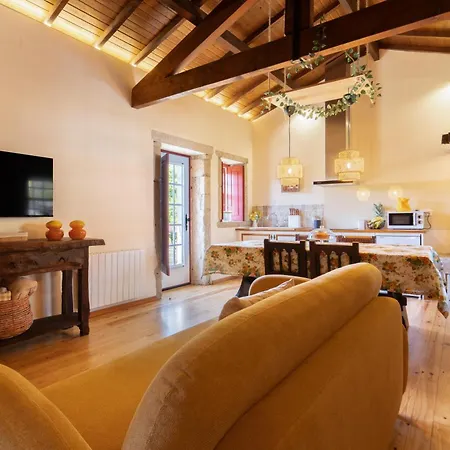 펜션 Host Wise - Rustic House With Pool And Garden
