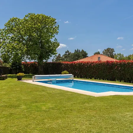 펜션 Host Wise - Rustic House With Pool And Garden