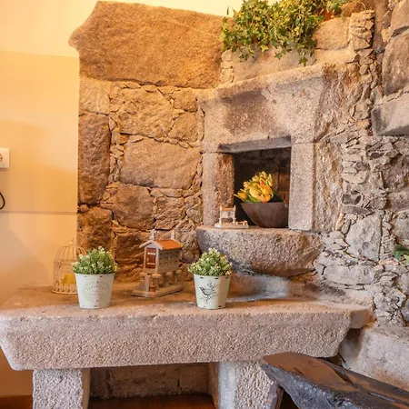 Host Wise - Rustic House With Pool And Garden 펜션 *