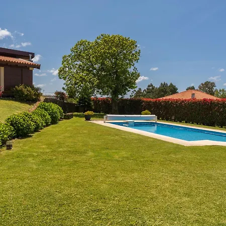 Host Wise - Rustic House With Pool And Garden