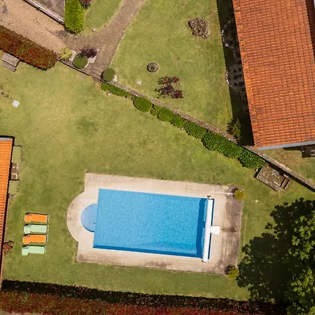 Host Wise - Rustic House With Pool And Garden *